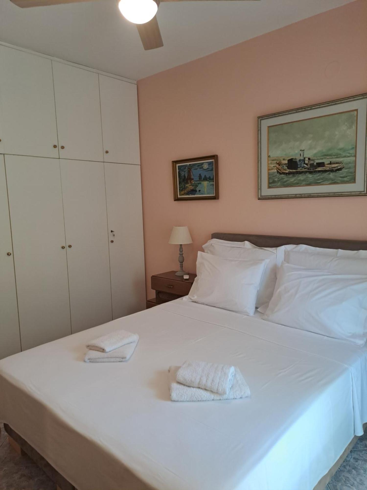 Myrsini' S House Villa Néa Péramos Екстериор снимка